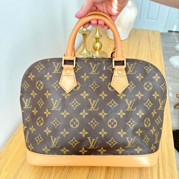 ✅AUTHENTIC✅LOUIS VUITTON ALMA PM - Picture 4 of 15